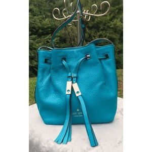 Kate Spade teal bucket crossbody